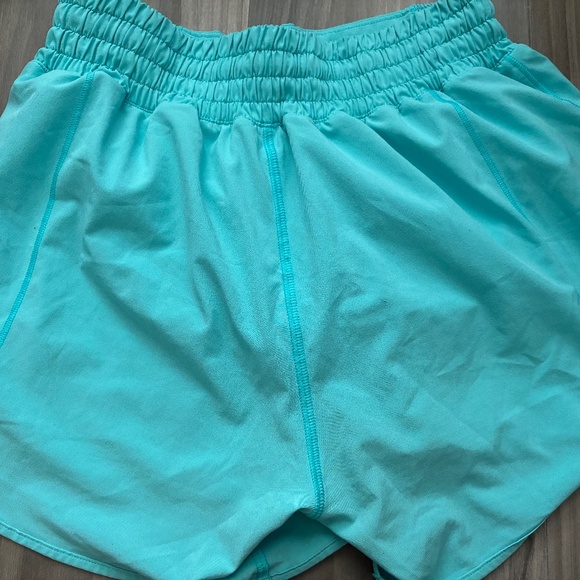 Lululemon hottie hot high rise athletic short - Picture 1 of 3